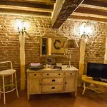 Agriturismo Corte Ghiara *