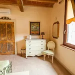 Agroturismo Agriturismo Corte Ghiara