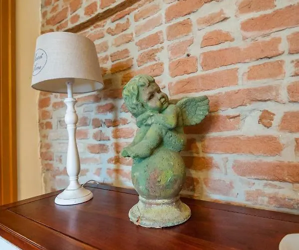 مزرعة للإقامة Agriturismo Corte Ghiara فونتانيلاّتو