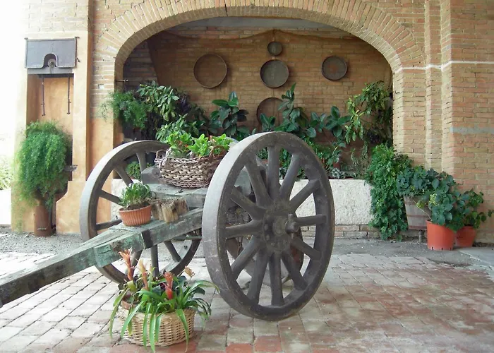 ファームステイ Agriturismo Corte Ghiara *