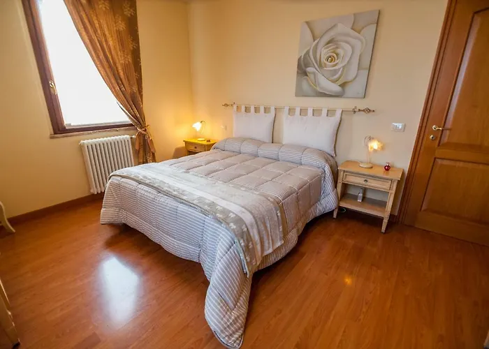 Agriturismo Corte Ghiara ファームステイ *