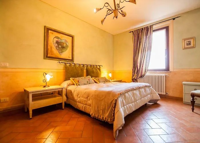 Agriturismo Corte Ghiara ファームステイ