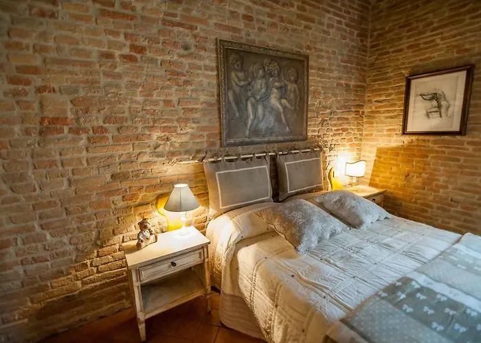 Agriturismo Corte Ghiara * فونتانيلاّتو